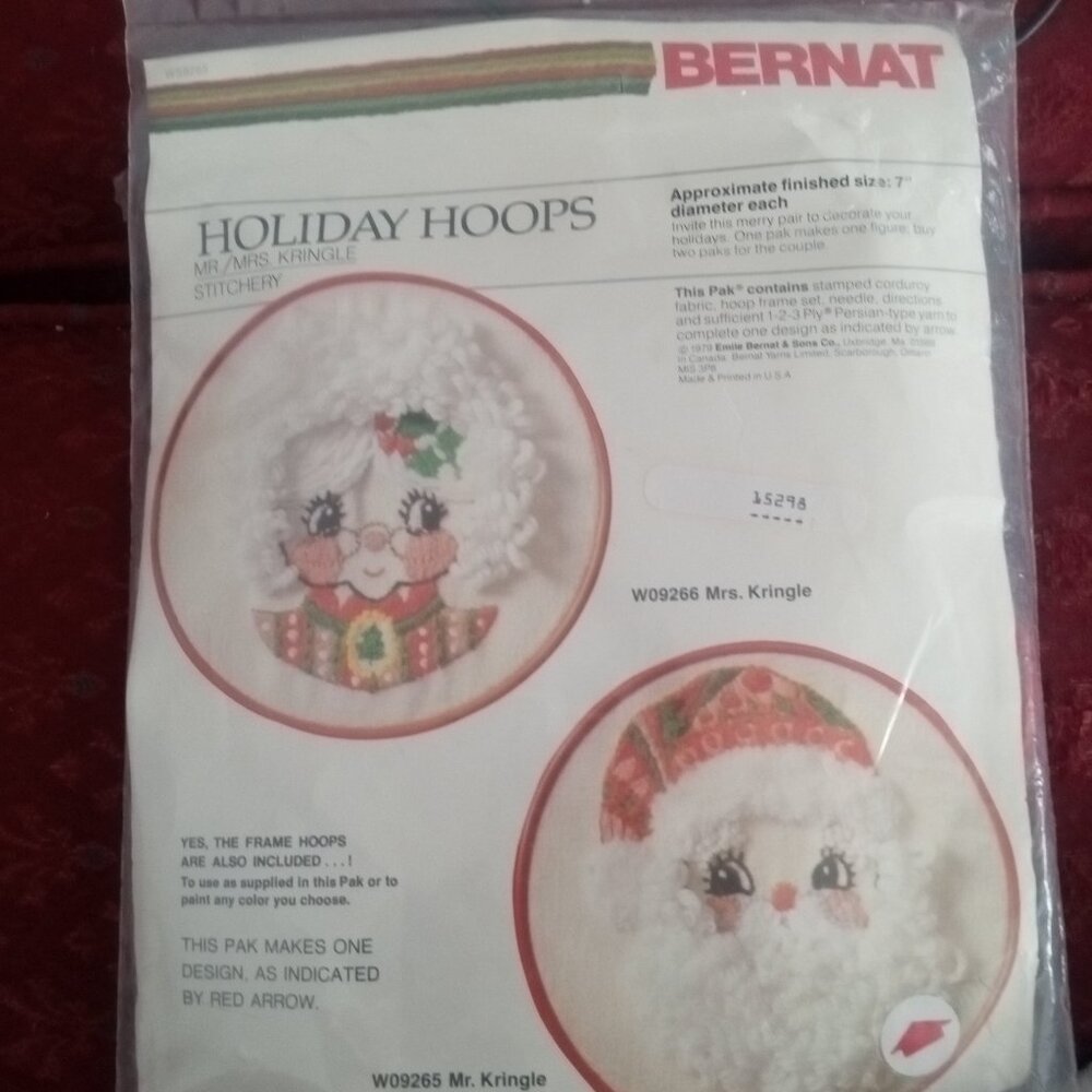 Bernat Embroidery 1979 Mr. Kringle NWT W09265 unopened